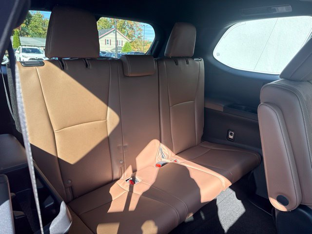 New 2026 Toyota Grand Highlander AWD Hybrid image 37