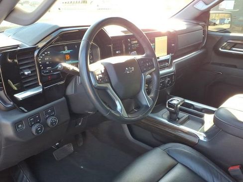 Used 2023 Chevrolet Silverado 1500 LT Trail Boss image 15