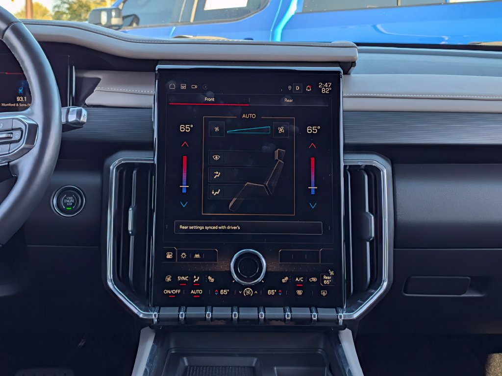 Used 2024 GMC Acadia Elevation FWD image 29