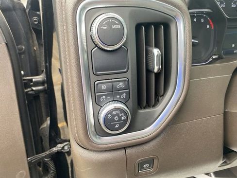 Used 2021 GMC Sierra 1500 SLT image 24