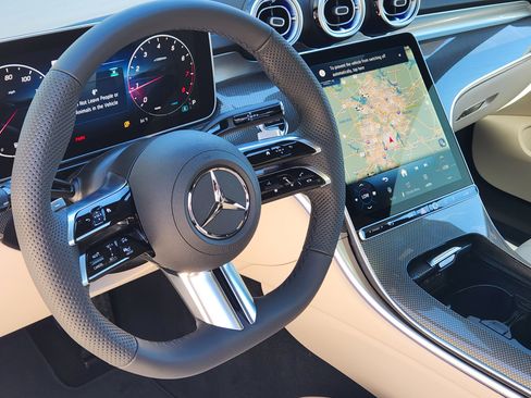 New 2026 Mercedes-Benz CLE 300 4MATIC Coupe image 27