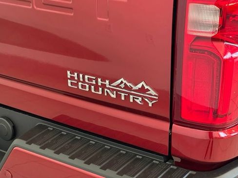 Used 2024 Chevrolet Silverado 3500 High Country w/ Technology Package AWD/4WD image 52