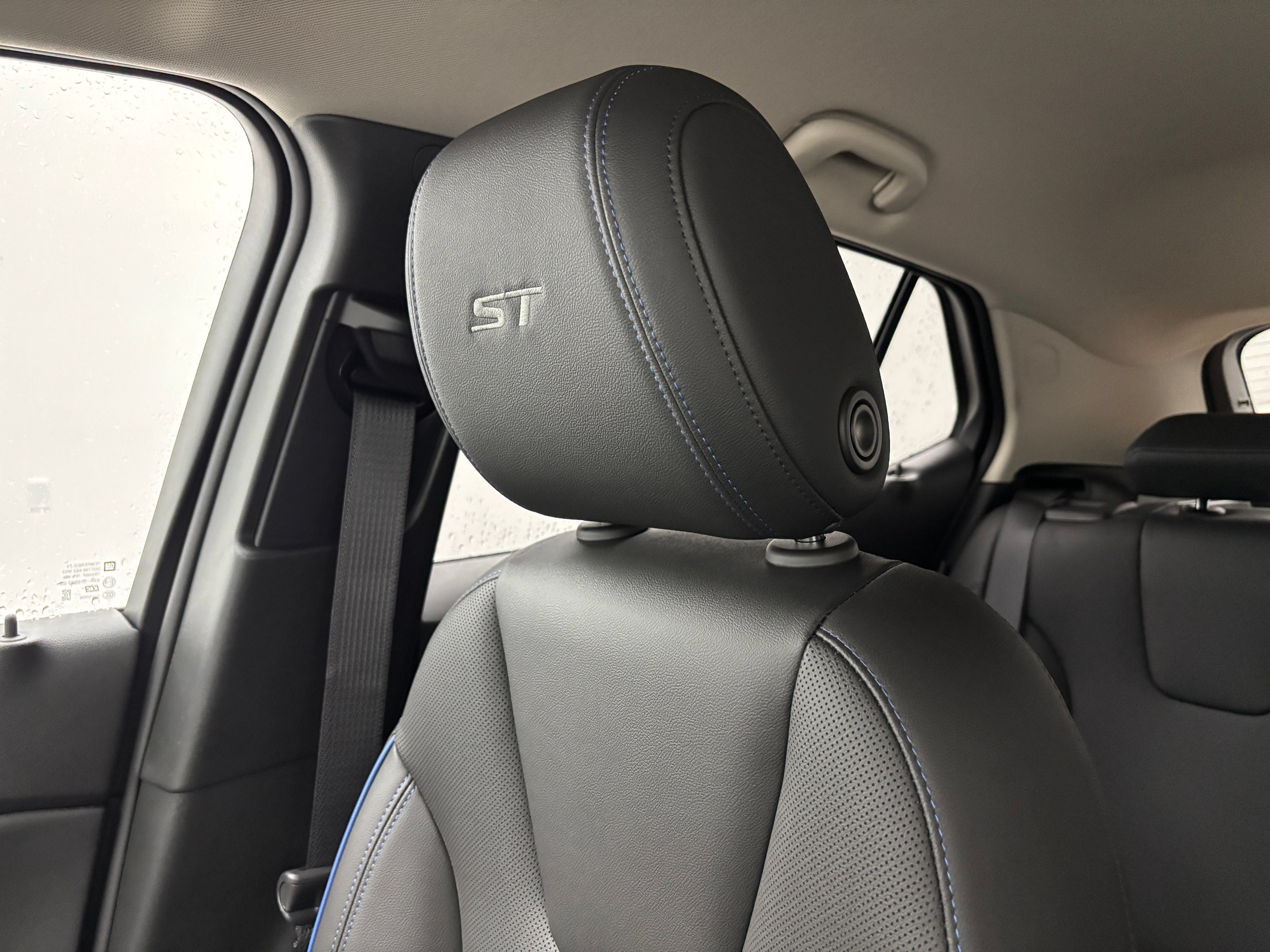 New 2026 Buick Encore GX Sport Touring w/ Advanced Technology Package FWD image 38