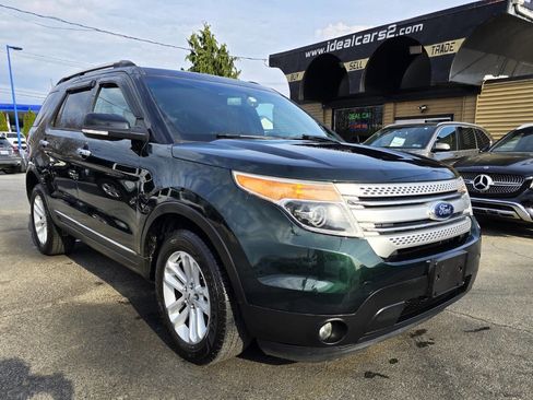 Used 2013 Ford Explorer XLT image 1