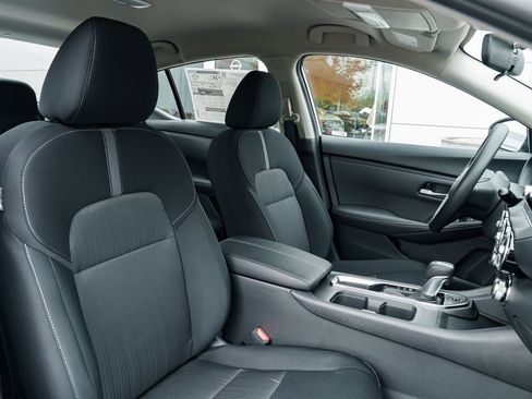 New 2025 Nissan Sentra SV w/ Trunk Package image 25