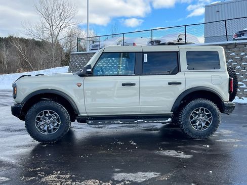 New 2025 Ford Bronco Badlands AWD/4WD image 50