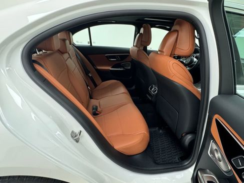 Used 2024 Mercedes-Benz C 300 4MATIC Sedan image 16