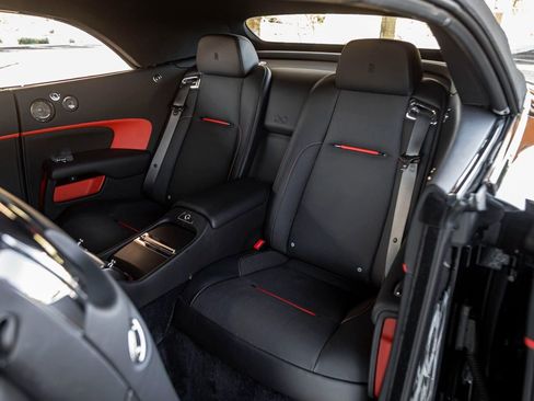 Certified 2019 Rolls-Royce Dawn image 7