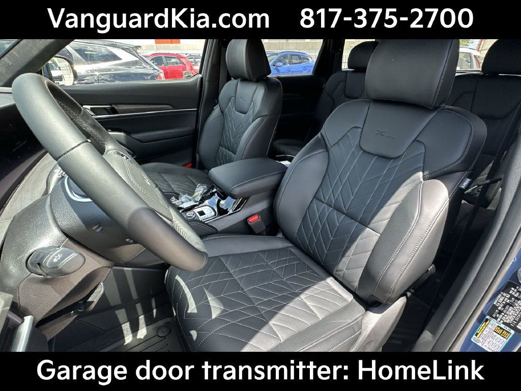 Certified 2025 Kia Telluride SX Prestige X-Line AWD/4WD image 15