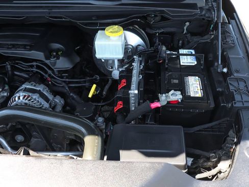 Used 2021 RAM 1500 Laramie AWD/4WD image 13