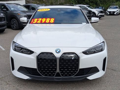 Used 2023 BMW i4 eDrive40 w/ Premium Package image 8