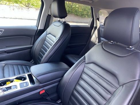 Certified 2022 Ford Edge SEL w/ Convenience Package image 22