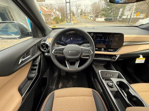 New 2026 Chevrolet Equinox ACTIV FWD image 10