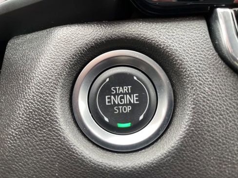 Used 2024 Chevrolet Colorado W/T image 18