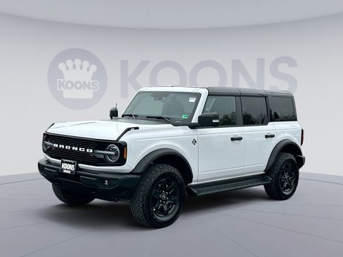 New 2025 Ford Bronco Outer Banks image 1