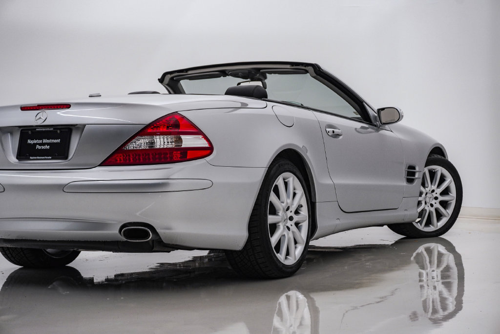 Used 2007 Mercedes-Benz SL 550 image 12