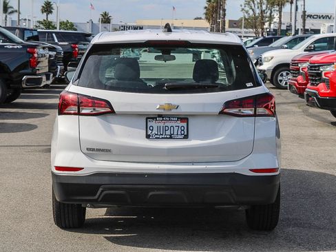Used 2024 Chevrolet Equinox LS FWD image 5