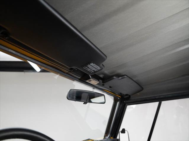 Used 1995 Land Rover Defender 90 AWD/4WD image 17