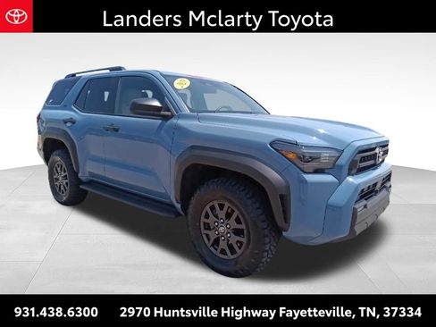 Used 2025 Toyota 4Runner SR5 AWD/4WD image 1