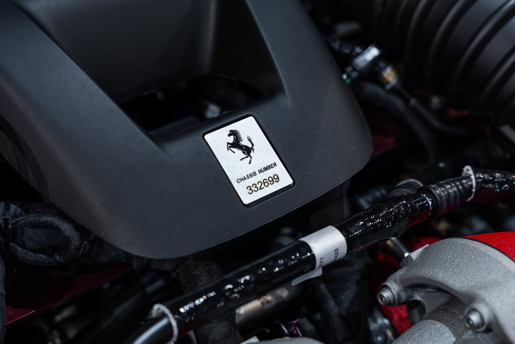 Used 2026 Ferrari Purosangue AWD/4WD image 18