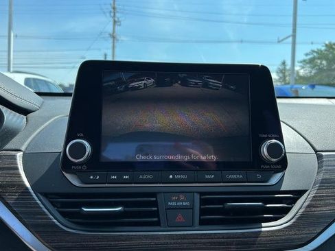 Used 2022 Nissan Altima 2.5 SL image 18