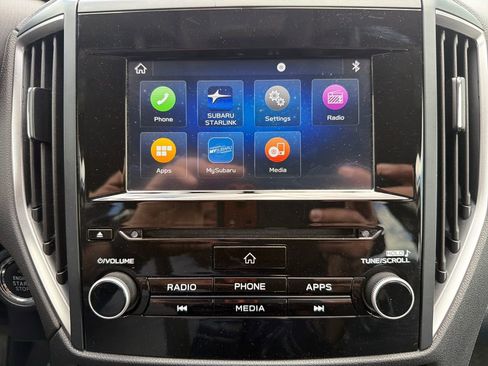 Used 2019 Subaru Forester Premium AWD/4WD image 41