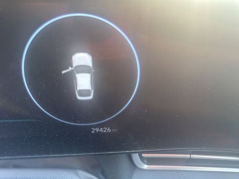 Used 2023 Hyundai Elantra SEL w/ Convenience Package image 9