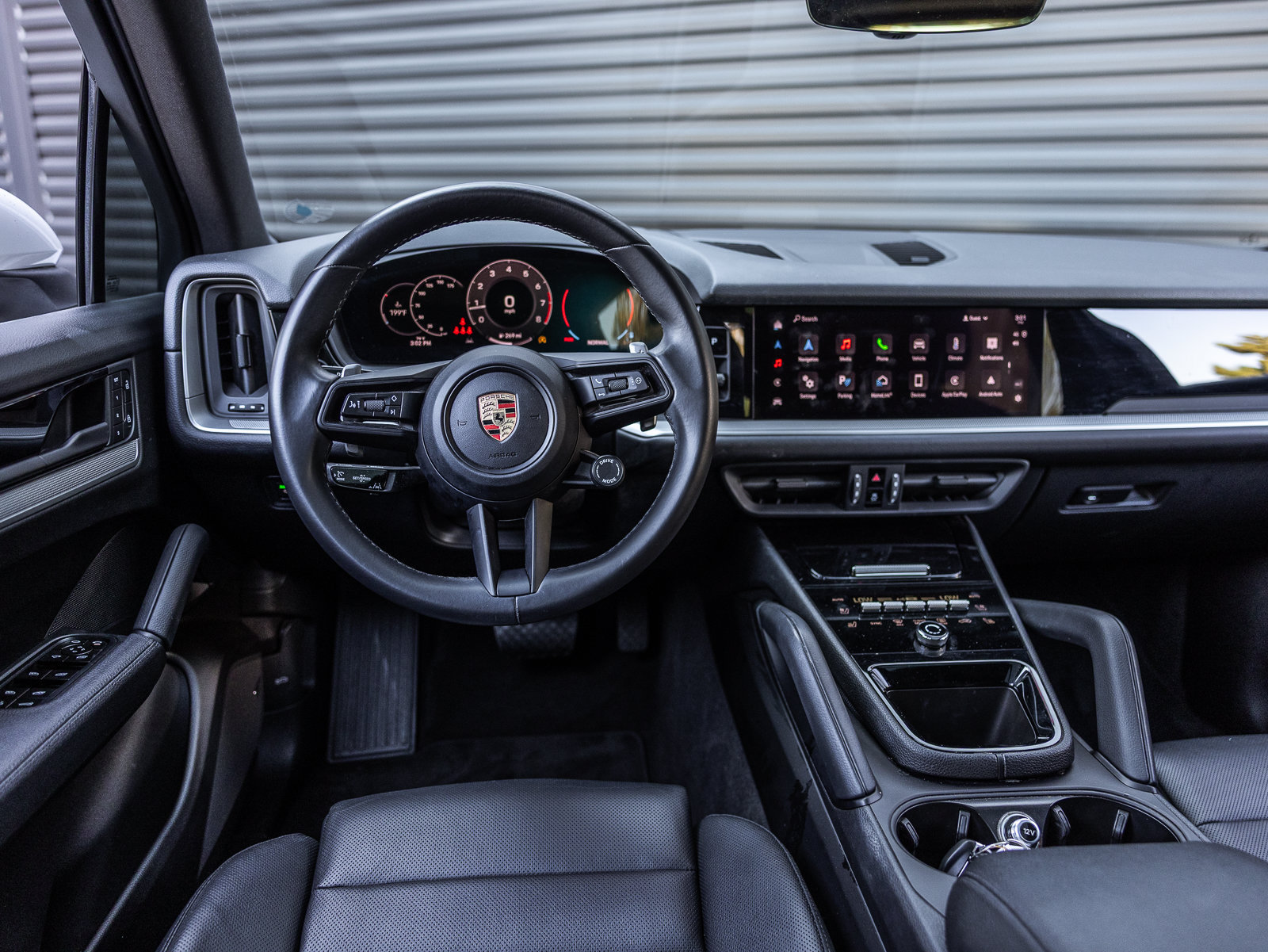 Certified 2024 Porsche Cayenne AWD/4WD image 11
