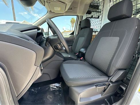 Used 2022 Ford Transit Connect XLT FWD image 8