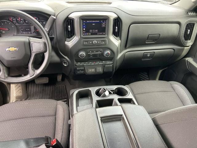 Used 2024 Chevrolet Silverado 2500 Custom w/ Custom Value Package AWD/4WD image 15