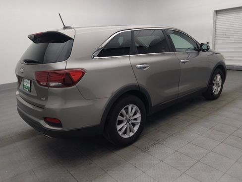 Used 2019 Kia Sorento FWD image 10