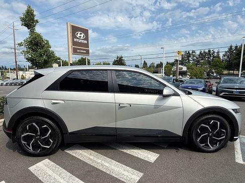 Certified 2024 Hyundai Ioniq 5 SEL AWD/4WD image 6