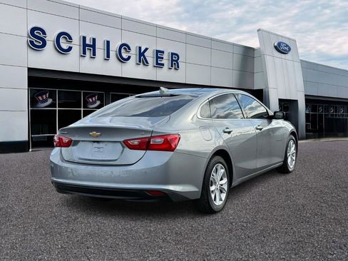 Used 2024 Chevrolet Malibu LT image 2