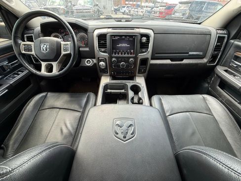 Used 2018 RAM 1500 Laramie w/ Convenience Group image 15