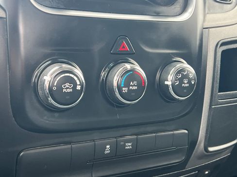 Used 2015 RAM 1500 Tradesman w/ Popular Equipment Group image 18