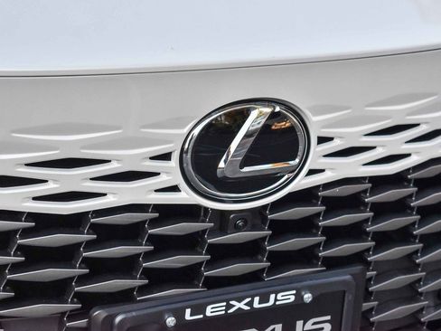New 2026 Lexus RX 450h AWD image 9