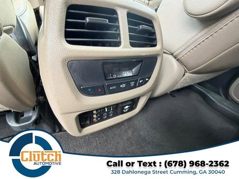 Used 2016 Honda Pilot Touring image 22