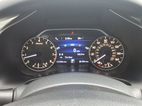 Used 2017 Nissan Murano Platinum image 14