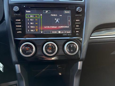 Used 2018 Subaru Forester 2.5i Premium image 14