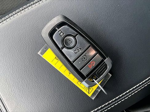 Used 2025 Ford Mustang Mach-E GT image 6