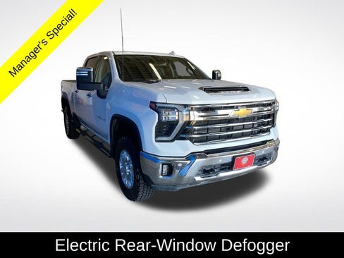 Used 2025 Chevrolet Silverado 2500 LTZ w/ LTZ Convenience Package AWD/4WD image 16