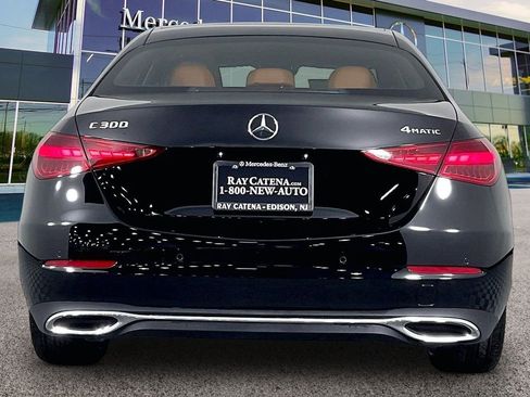New 2026 Mercedes-Benz C 300 4MATIC Sedan image 4