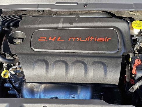 Used 2022 Jeep Compass Latitude w/ Sun and Sound Group image 28