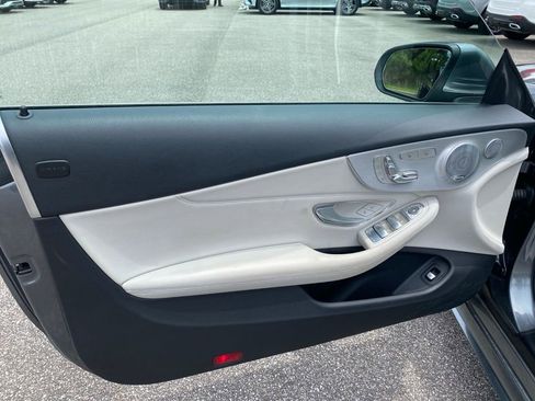Used 2018 Mercedes-Benz C 300 Cabriolet image 4