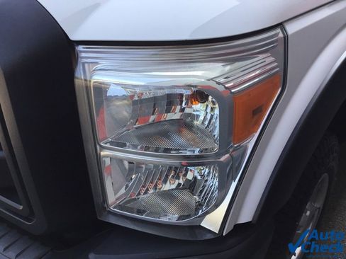 Used 2015 Ford F250 XL w/ Snow Plow Prep Package image 23