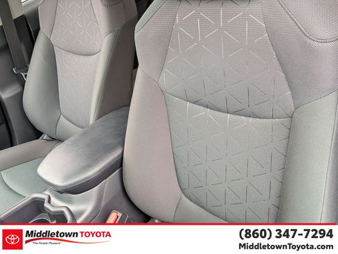 Certified 2025 Toyota RAV4 XLE AWD/4WD image 13