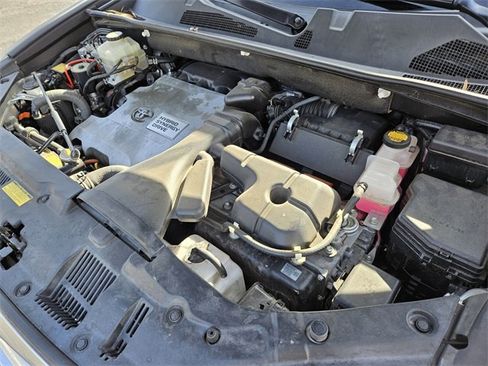 Used 2012 Toyota Highlander Base image 19