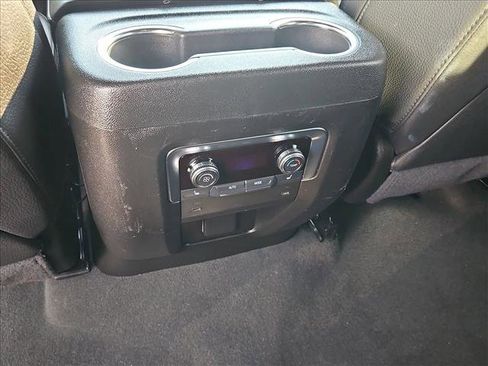 Used 2025 GMC Yukon Denali image 17