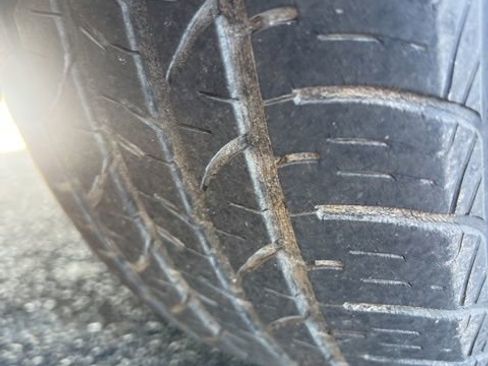 Used 2011 Ford Focus SE w/ 201A Rapid Spec Order Code image 11