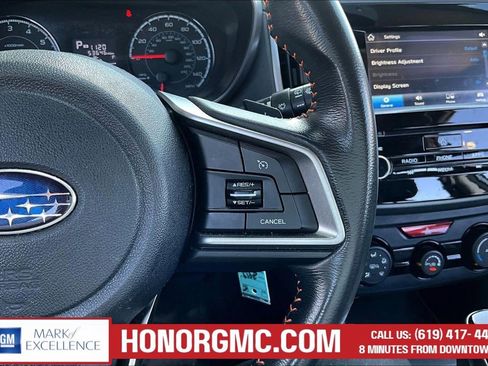 Used 2019 Subaru Crosstrek 2.0i Premium image 12